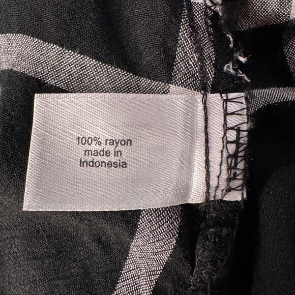 Lane Bryant SZ 16 Top Plaid Button-Up Ruffled Collared Long Sleeve Lightweight - Picture 9 of 10